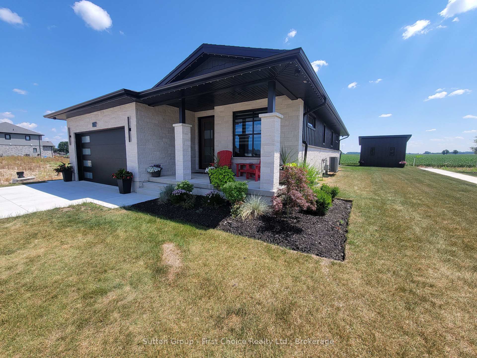 128 Rowe Avenue, South Huron, ON, exterior