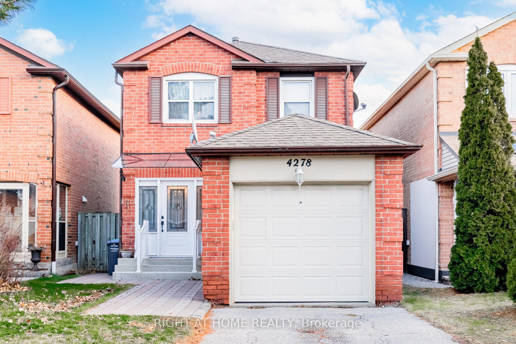 4278 Sawmill Valley Drive, Mississauga, ON, exterior