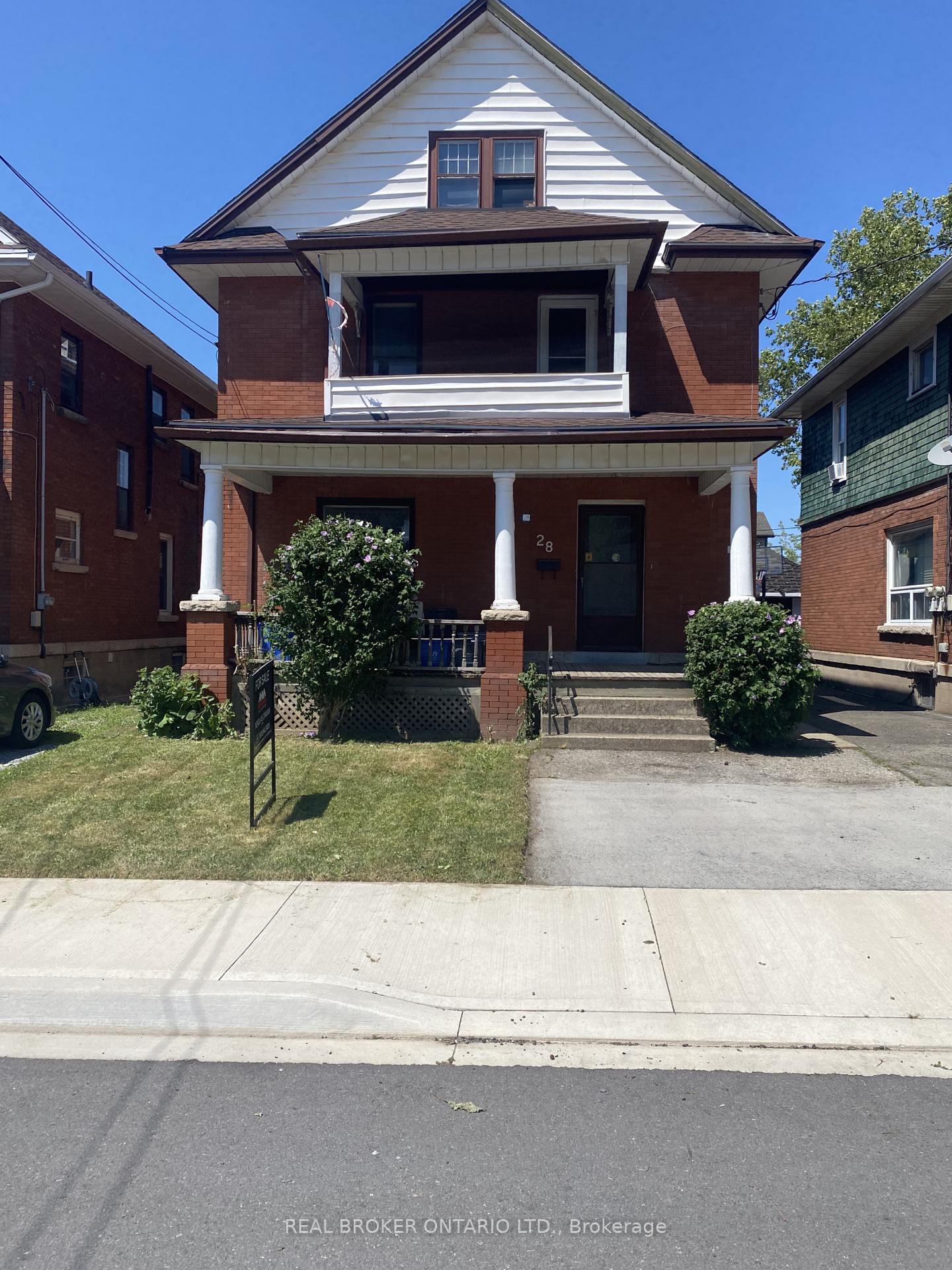 28 Grove Street, Welland, ON, exterior