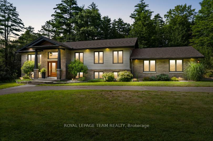 5 PEGGS Lane, McNab/Braeside, ON, exterior