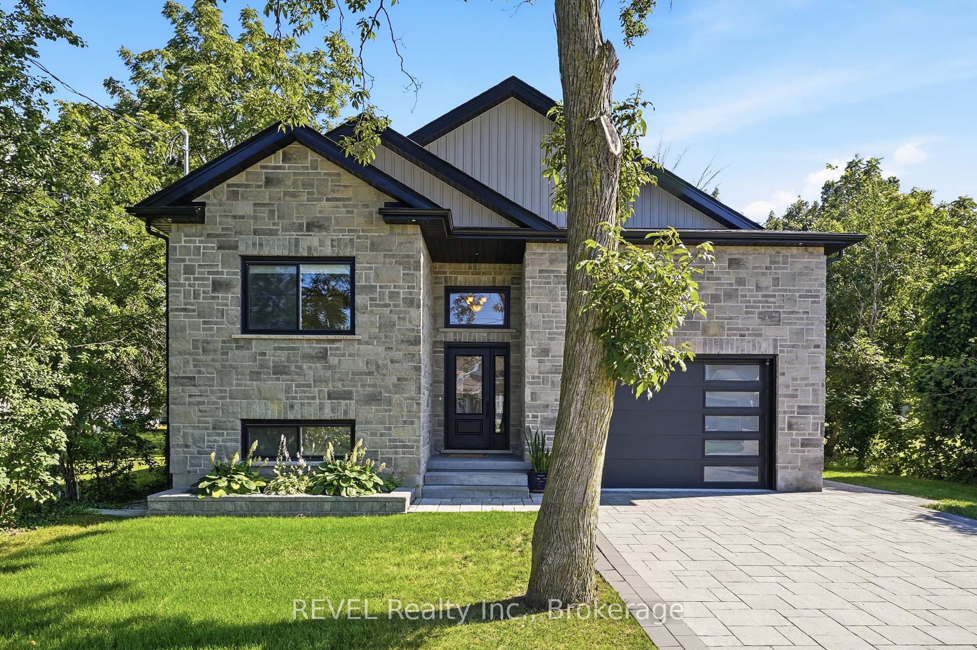 681 Warner Road, Niagara-on-the-Lake, ON, exterior