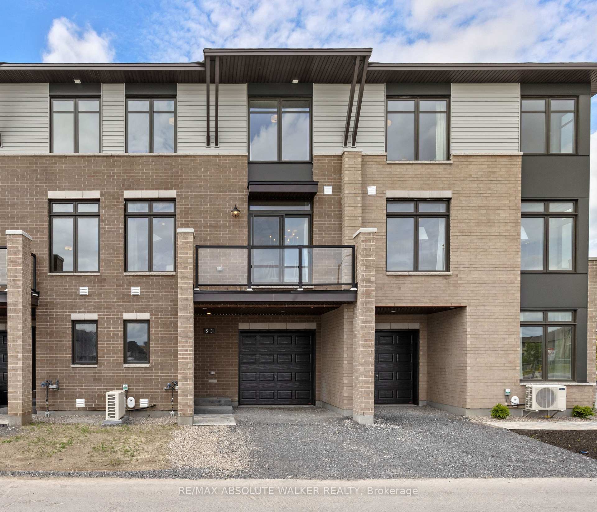 513 Pantanal Private, Blossom Park - Airport and Area, ON, exterior
