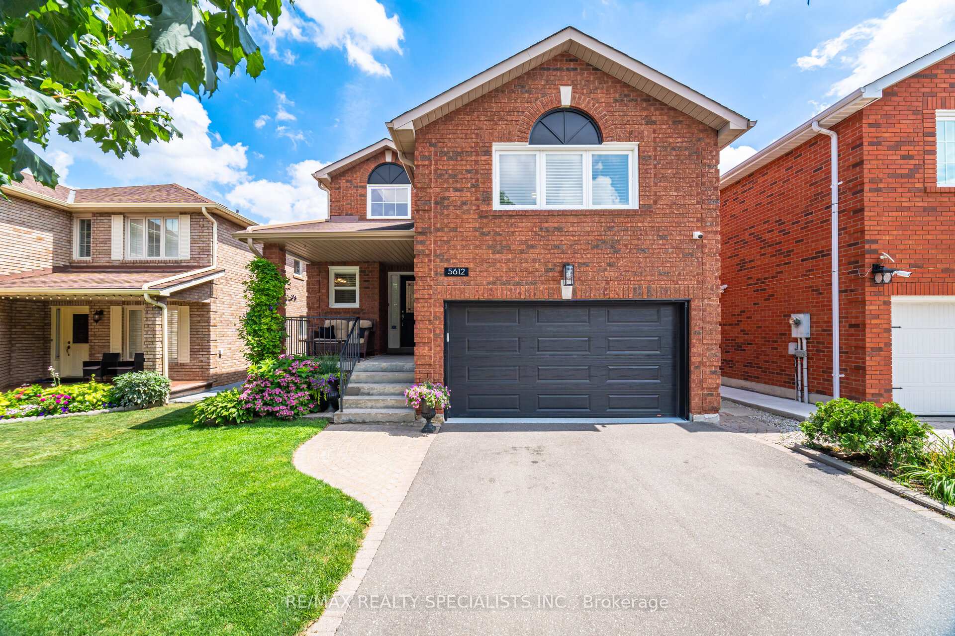 5612 Shillington Drive, Mississauga, ON, exterior
