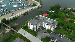 407 - 10 Bay Street E, Blue Mountains, ON, exterior