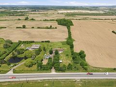 7236 Mayfield Road, Caledon, ON, exterior