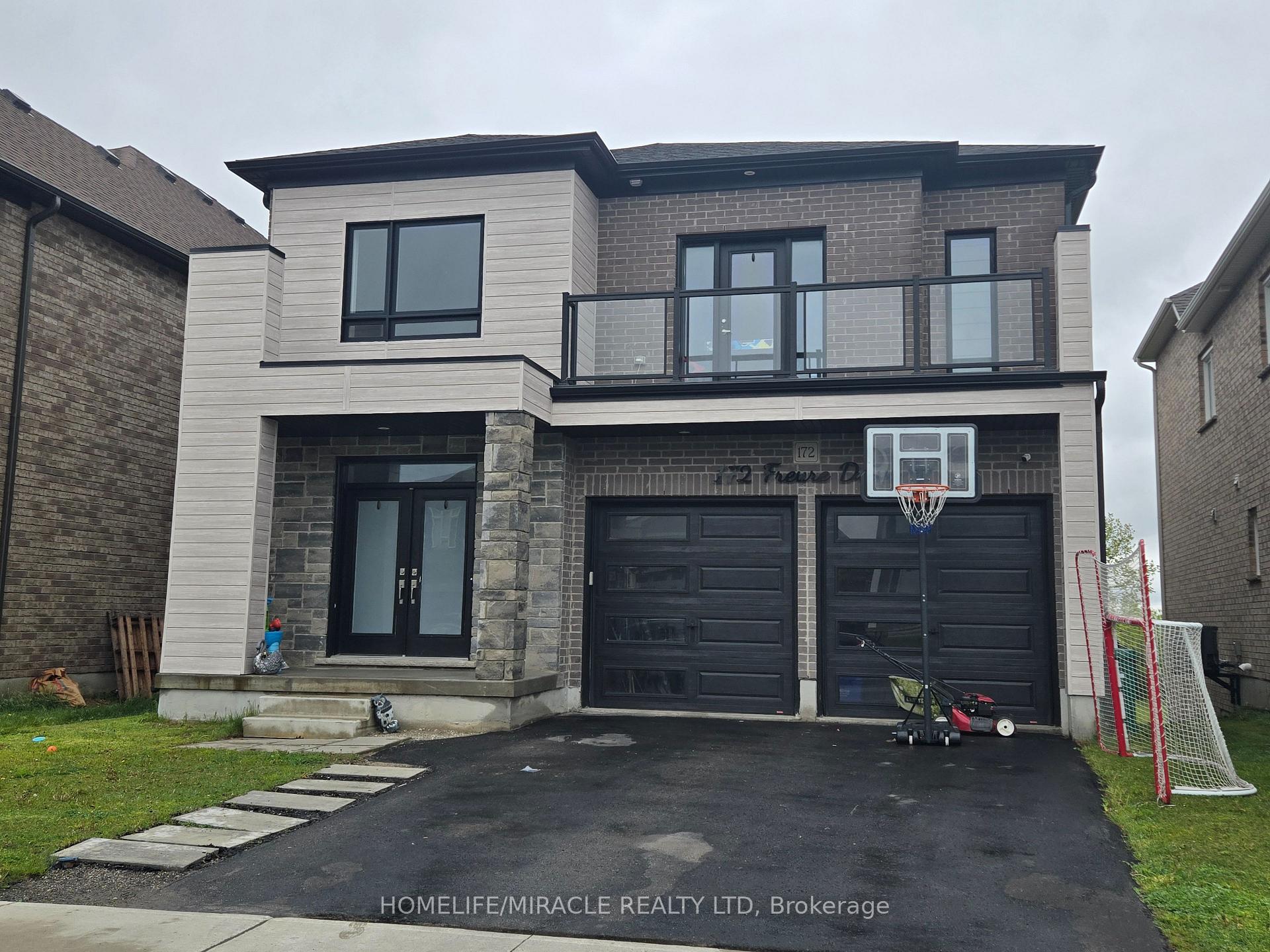 172 Freure Drive, Cambridge, ON, exterior