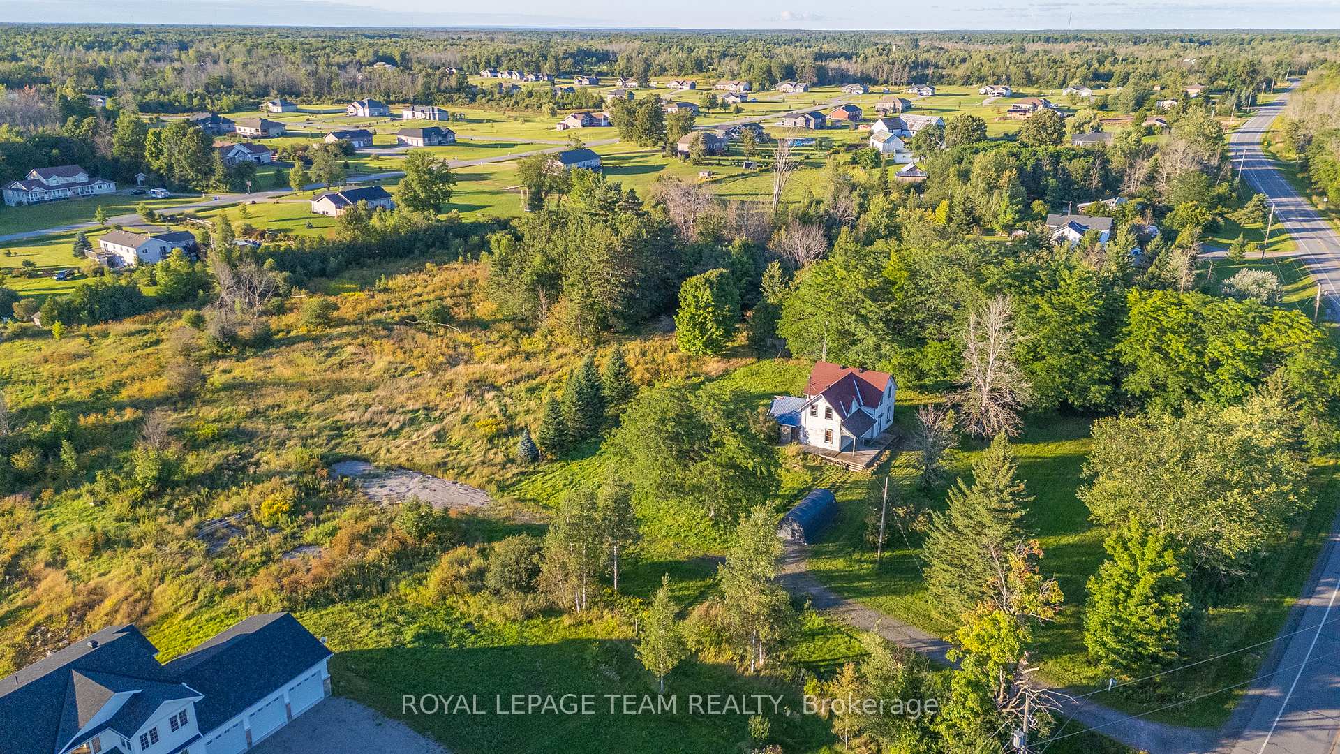 1102 Perth Road N, Beckwith, ON, exterior