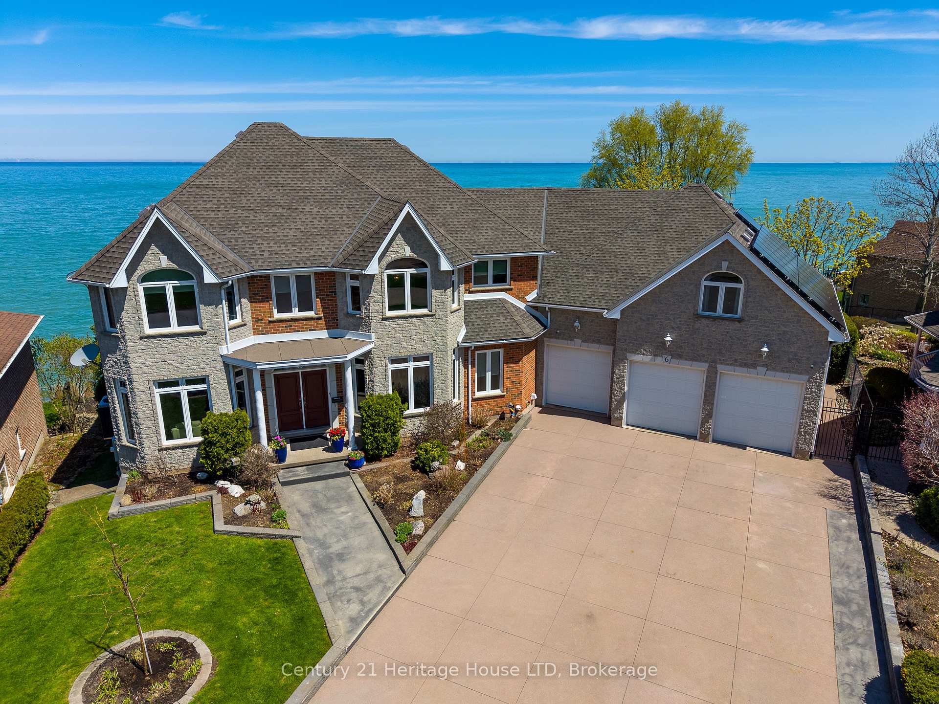 6 Jacob's Landing, Grimsby, ON, exterior
