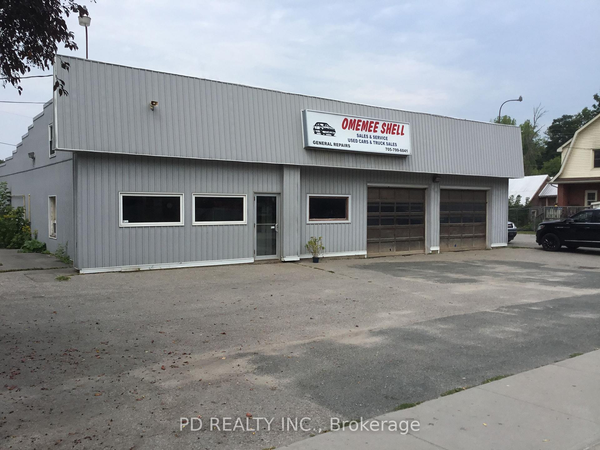 73 King Street E, Kawartha Lakes, ON, exterior