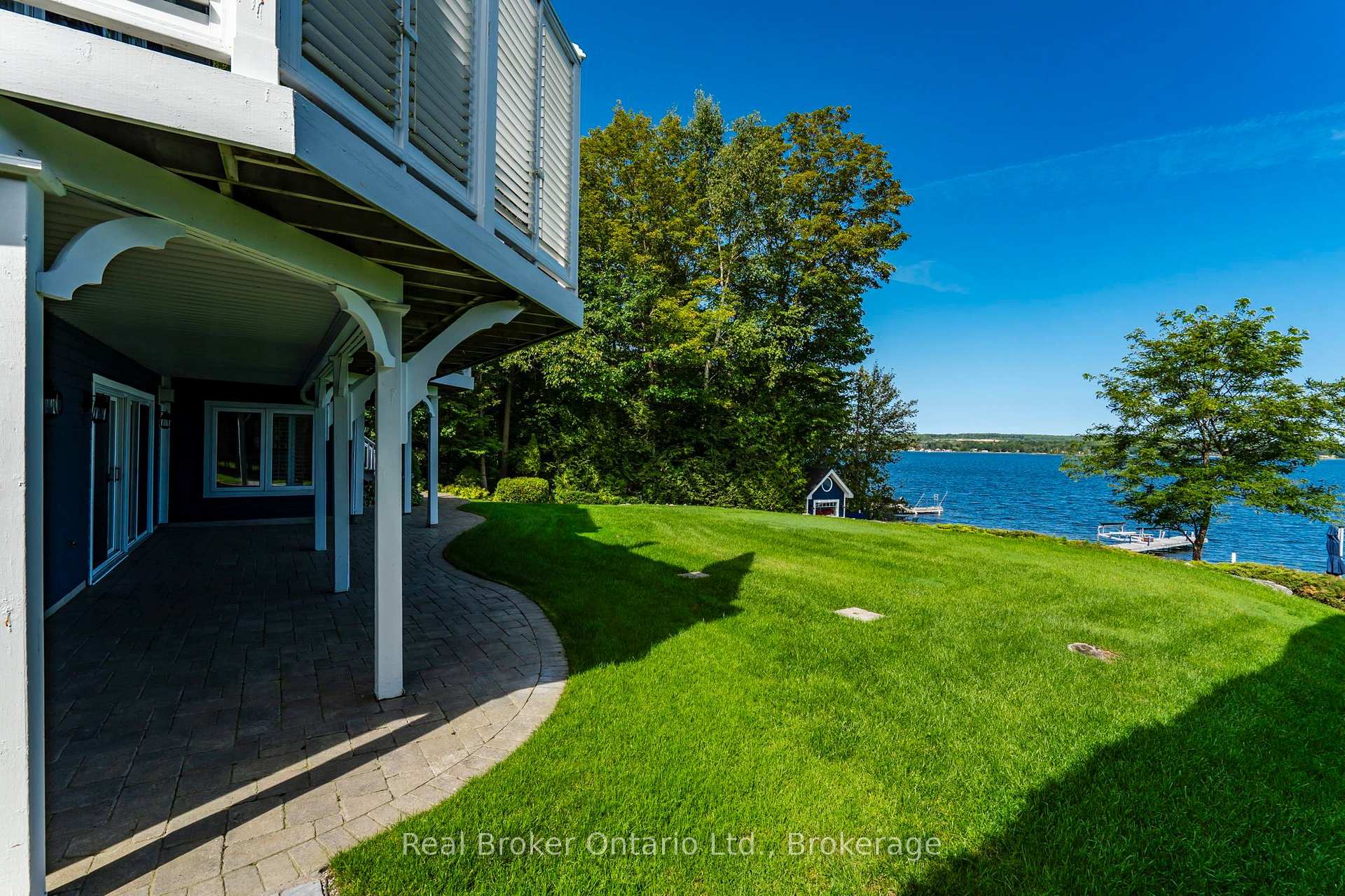 192 Gilwood Park Drive, Penetanguishene, ON, exterior