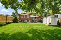 115 Portsdown Road, Toronto E04, ON, exterior