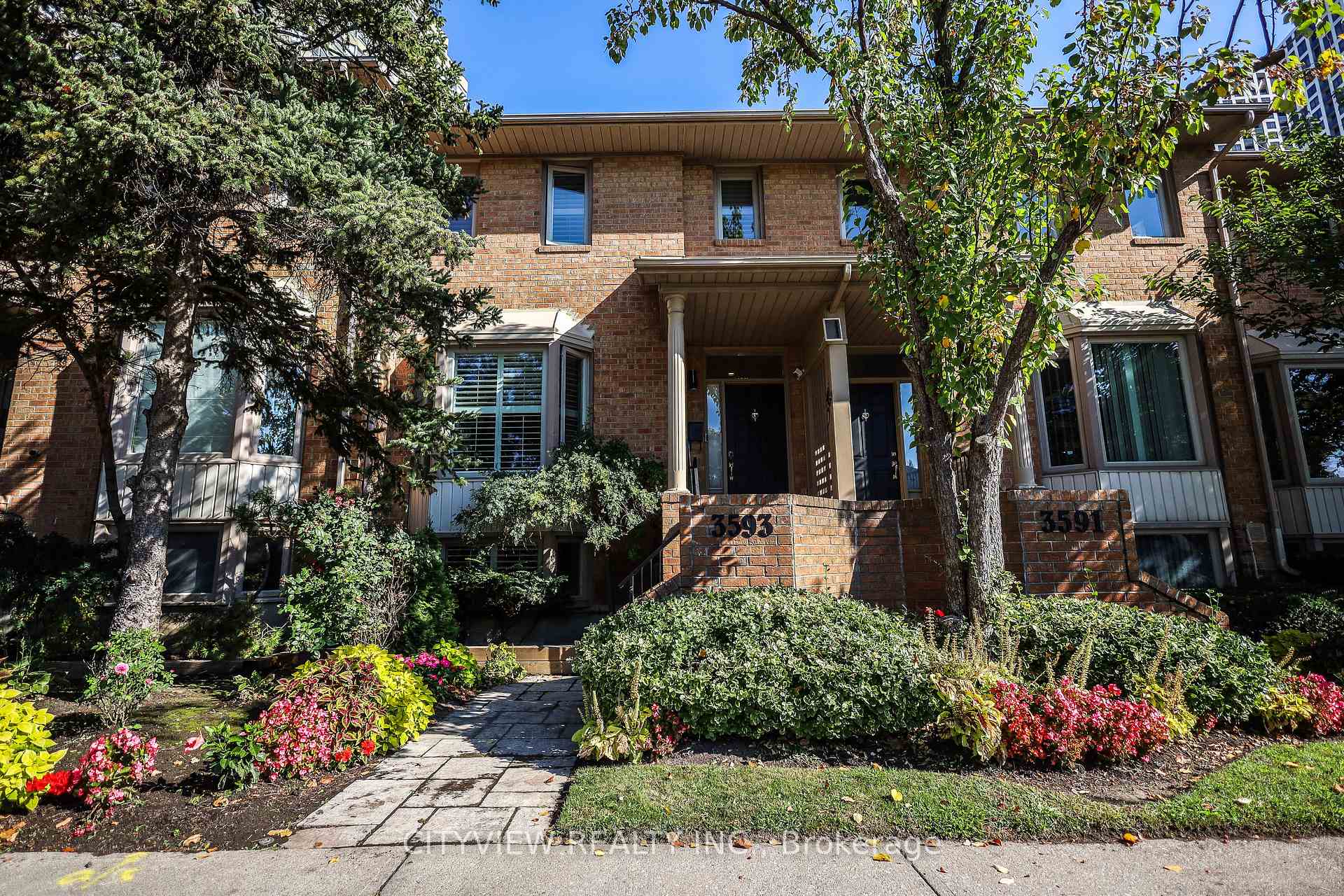 3593 Kariya Drive, Mississauga, ON, exterior