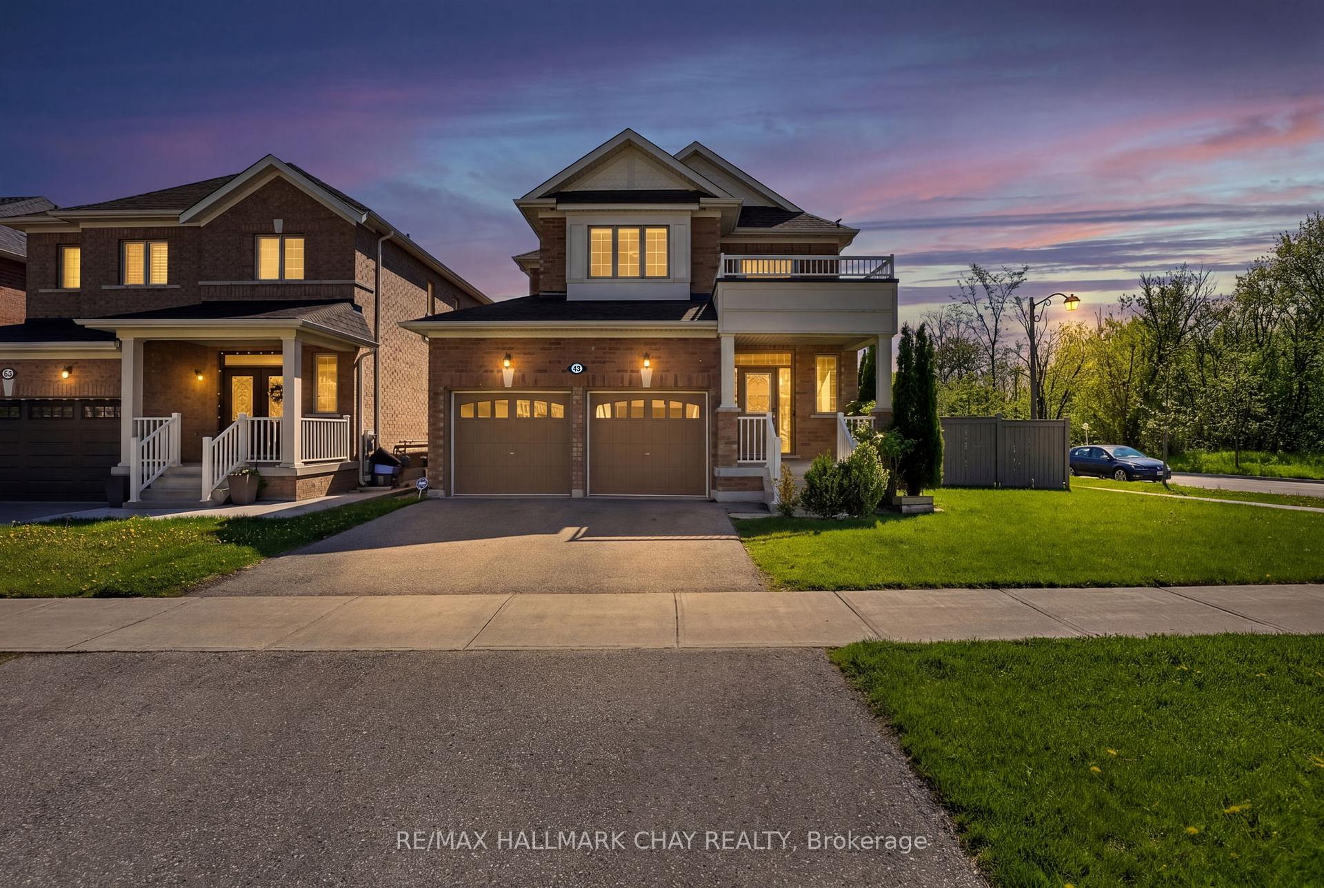 43 Walls Crescent, New Tecumseth, ON, exterior