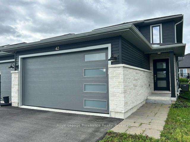 42 Dewal Place, Belleville, ON, exterior
