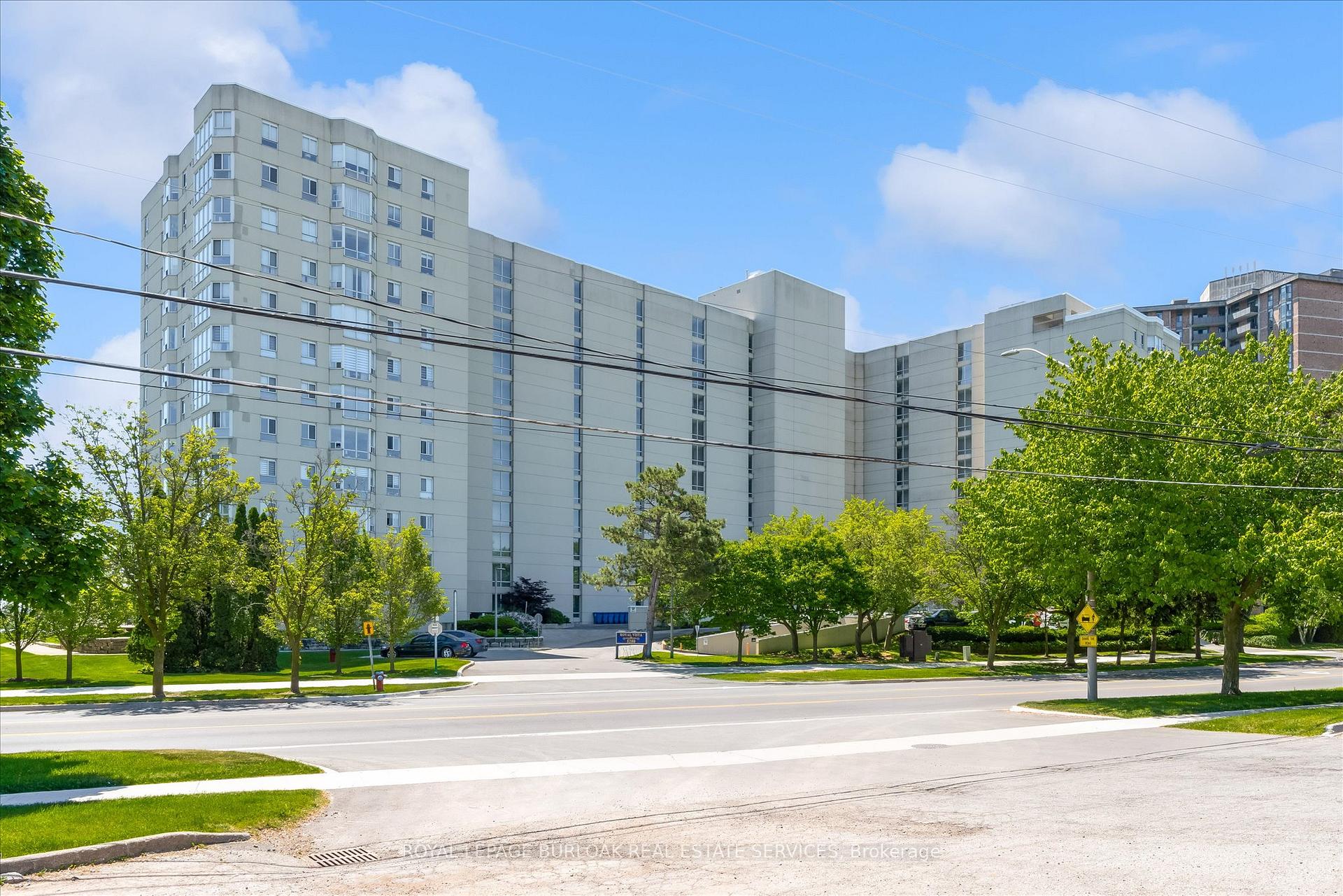 510 - 5280 Lakeshore Road, Burlington, ON, exterior