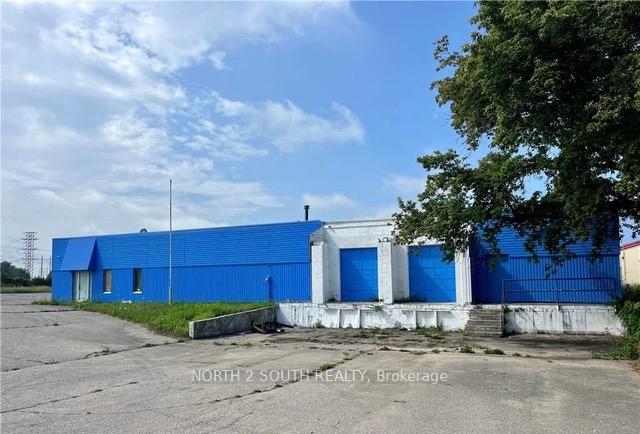 436 Huron Road, Goderich, ON, exterior