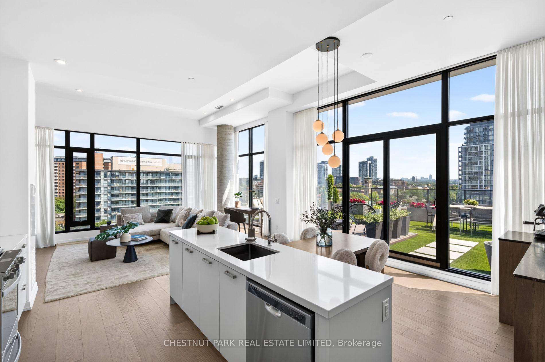 902 - 55 Ontario Street, Toronto C08, ON, exterior