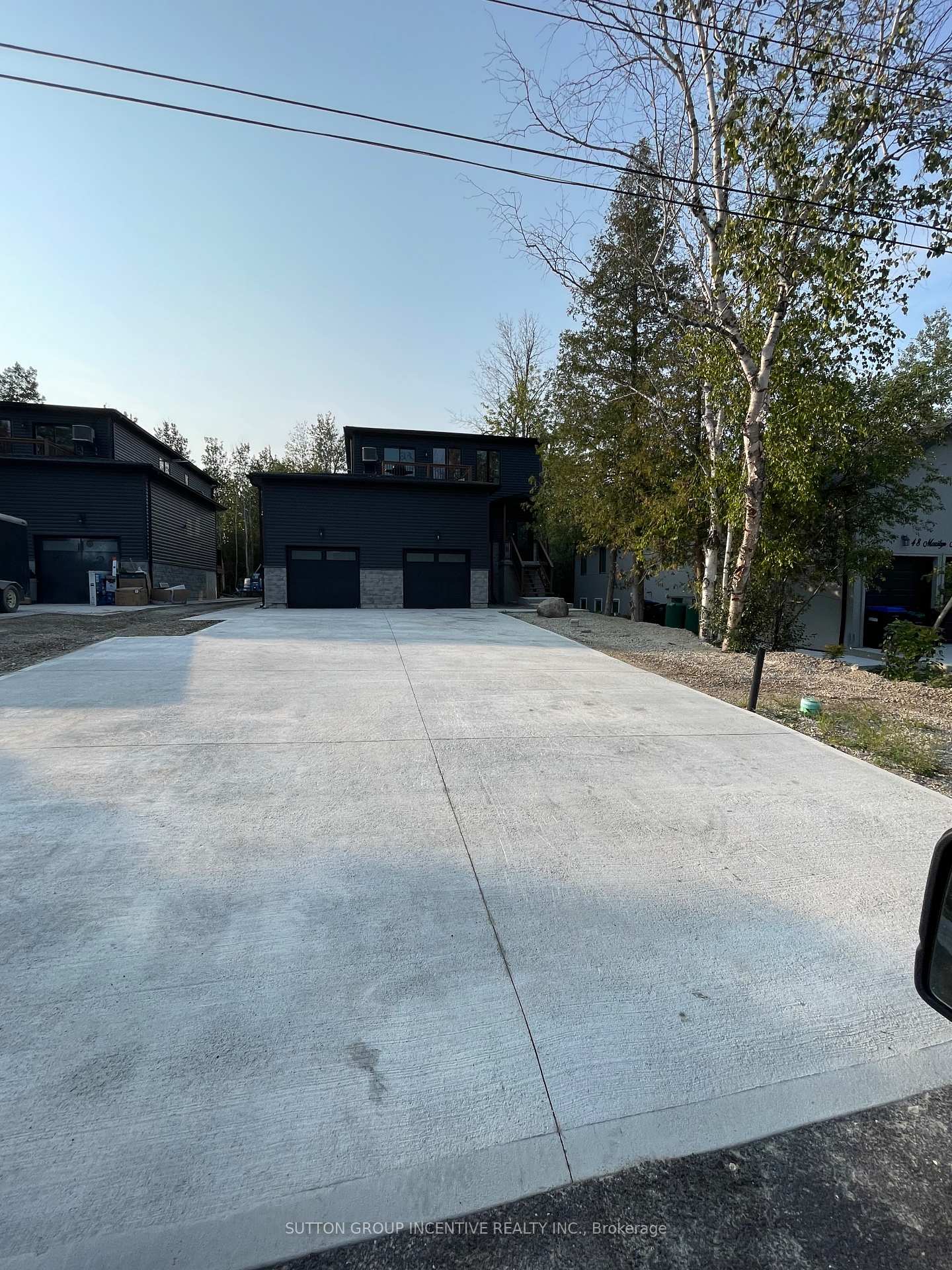 52 Marilyn Avenue S, Wasaga Beach, ON, exterior