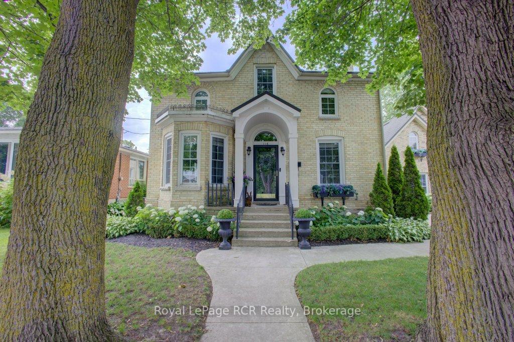116 Walton Street, Wellington North, ON, exterior