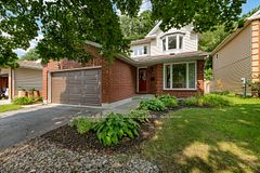 1720 Bellechasse Place, Orleans - Convent Glen and Area, ON, exterior