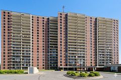 2011 - 665 Bathgate Drive, Overbrook - Castleheights and Area, ON, exterior