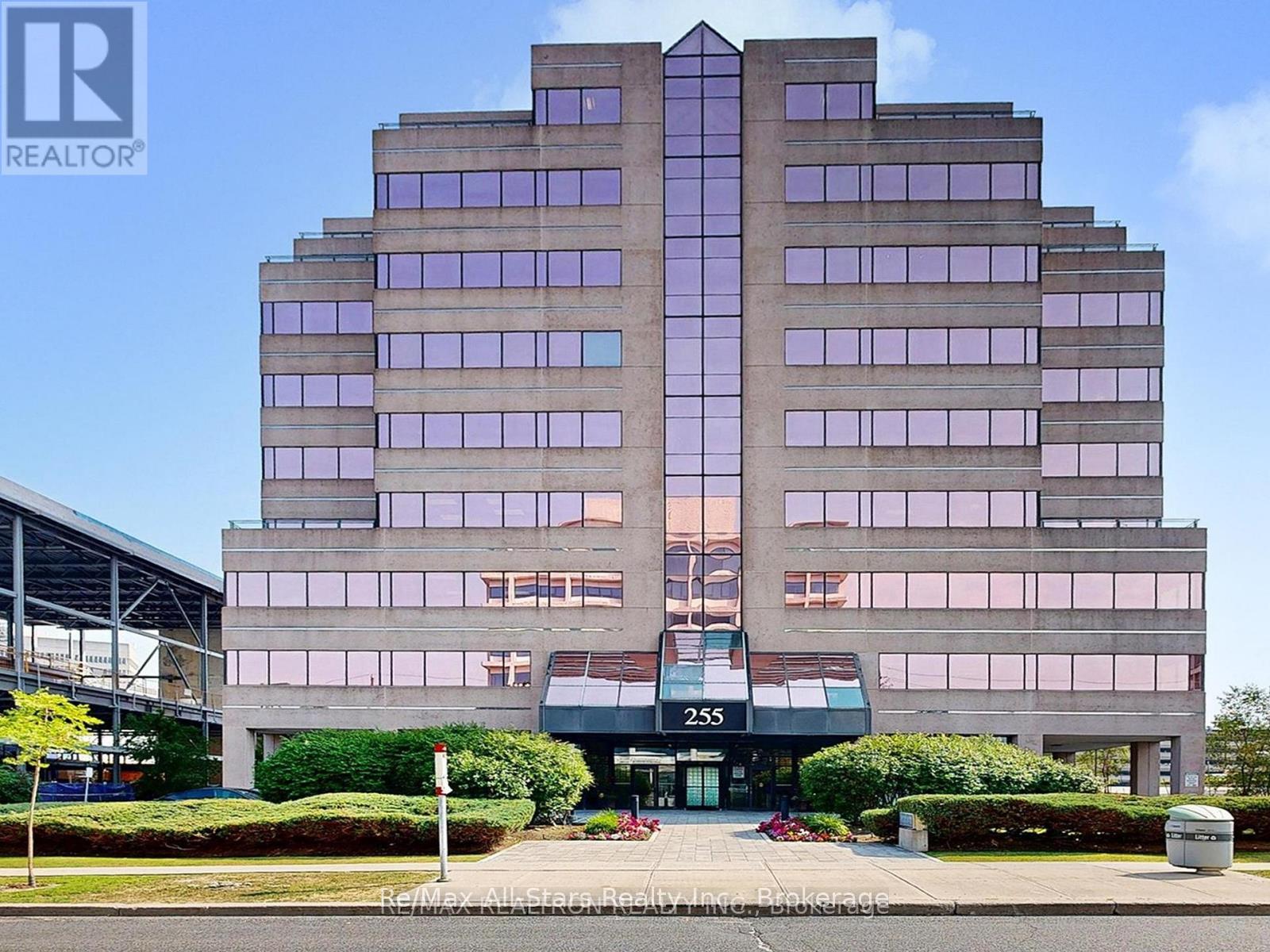 708 A - 255 Duncan Mill Road, Toronto C12, ON, exterior