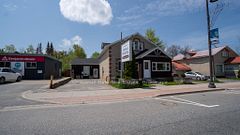 571 Muskoka Road N, Gravenhurst, ON, exterior