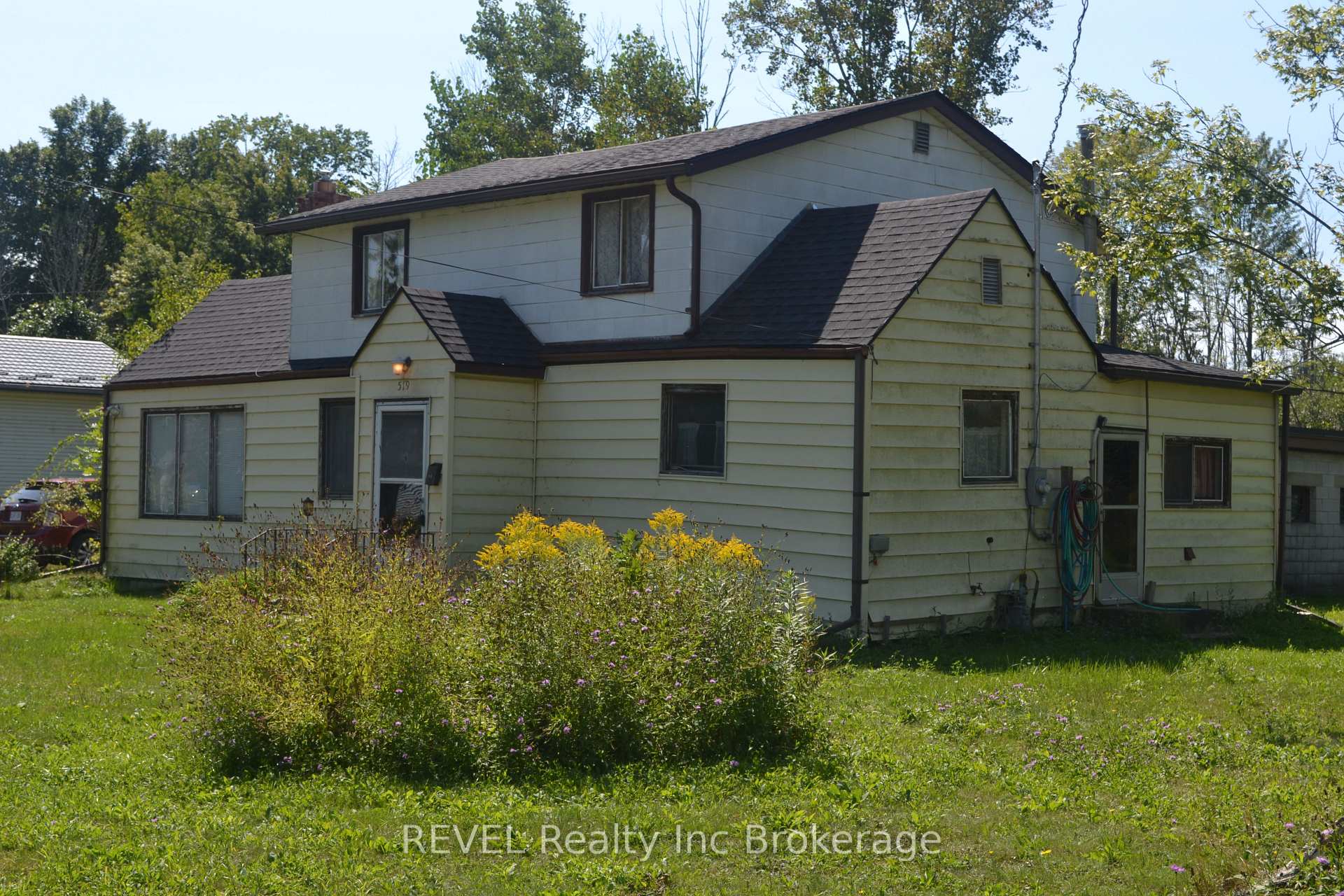 519 Buffalo Road, Fort Erie, ON, exterior