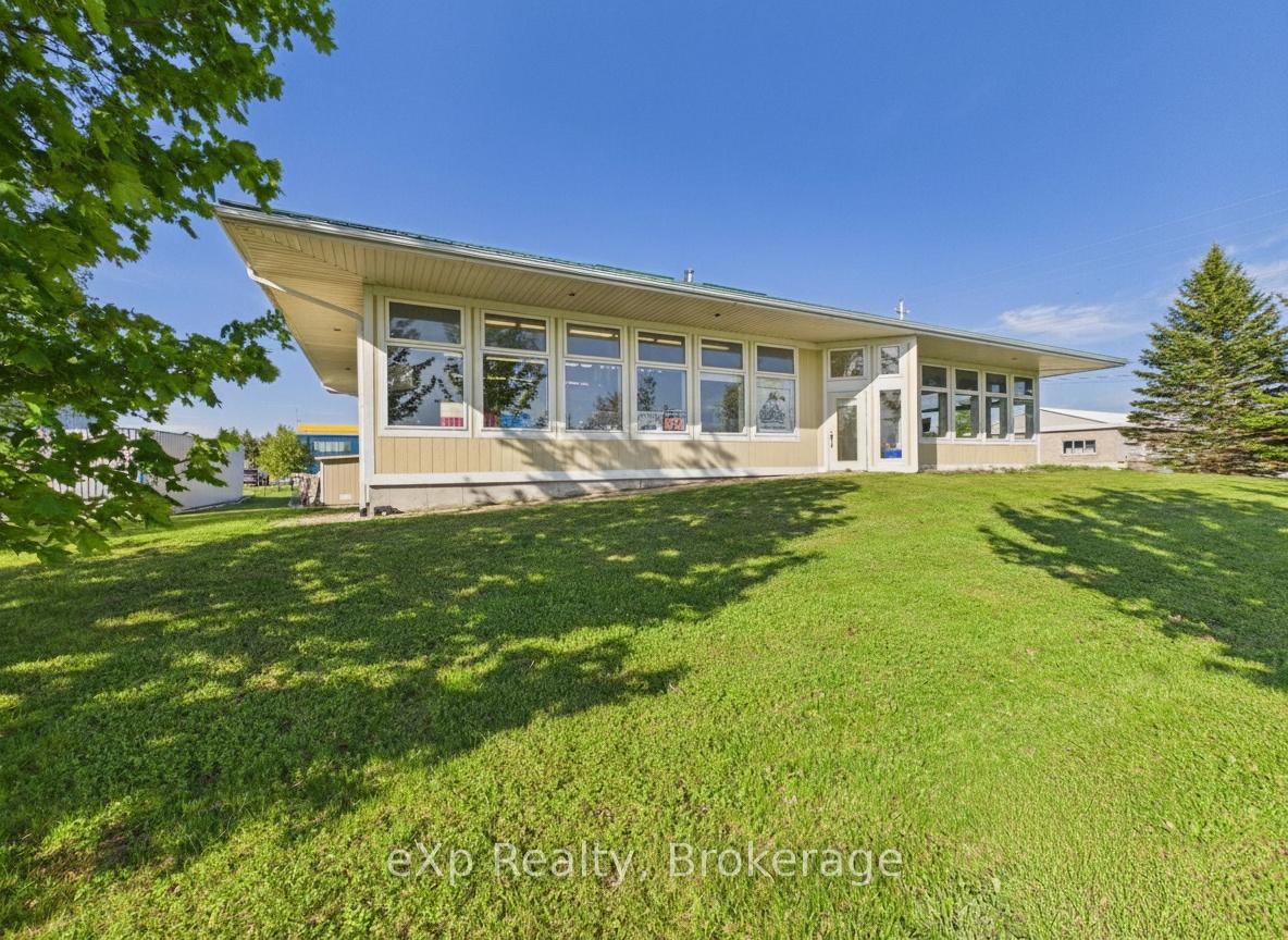 1223 Mackenzie Road, Saugeen Shores, ON, exterior