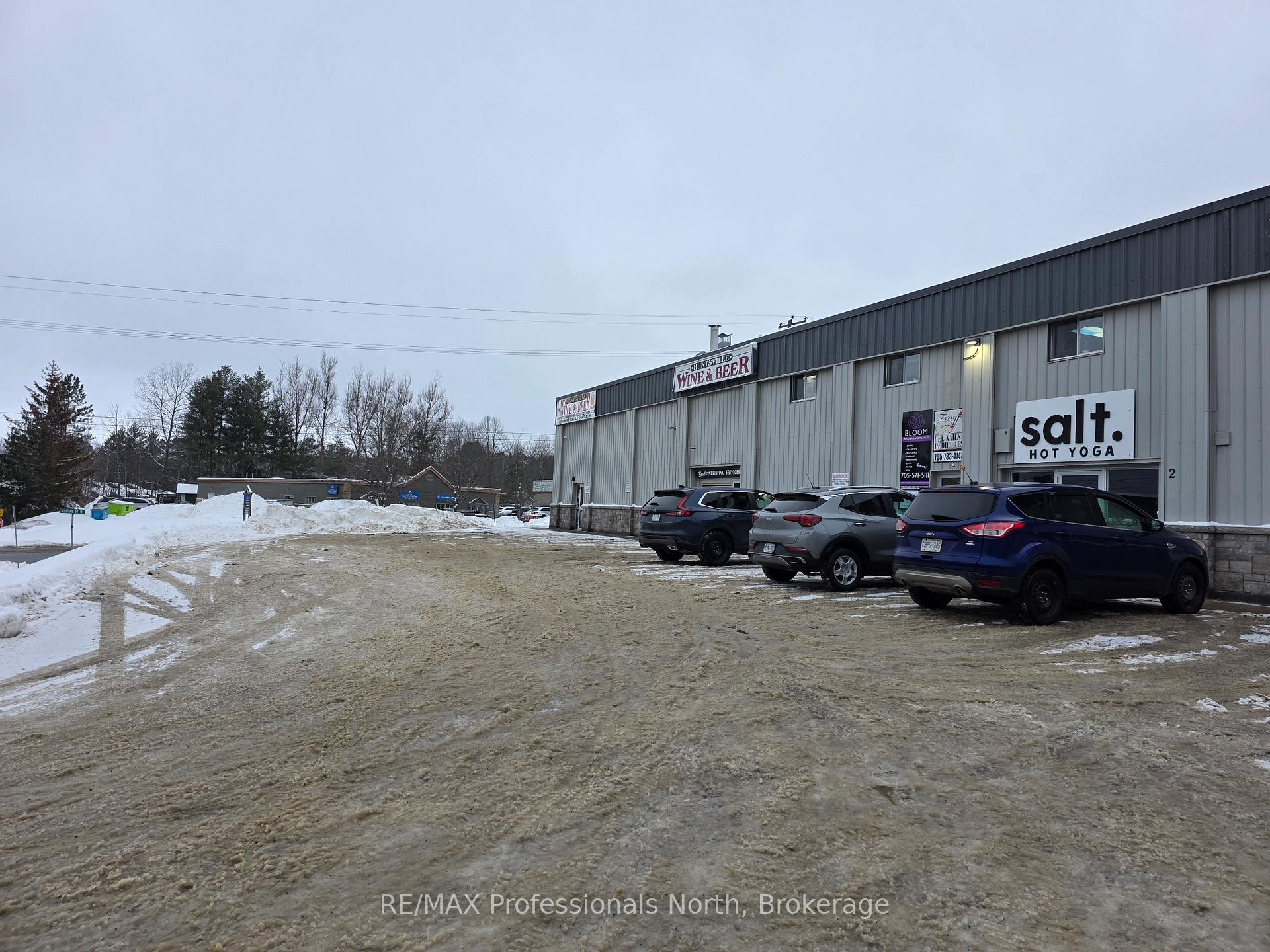 3B - 28 Dairy Lane, Huntsville, ON, exterior