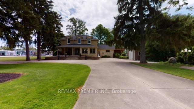 70791-70799 London Road, South Huron, ON, exterior