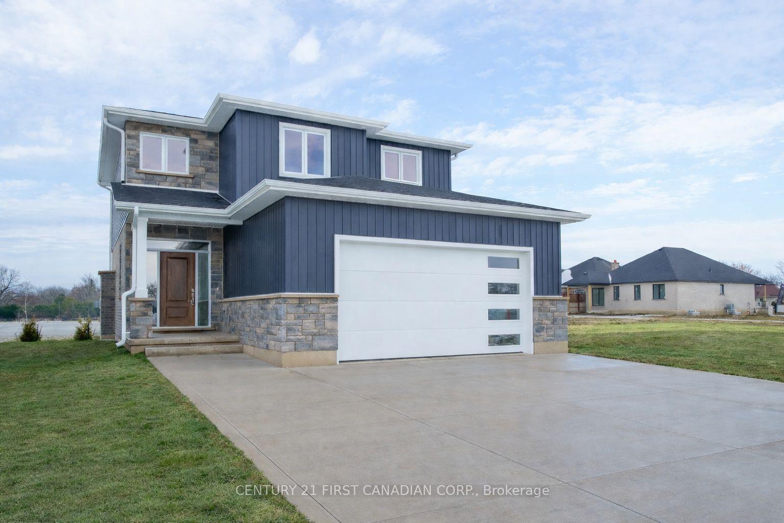 115 Atkinson Street, North Middlesex, ON, exterior