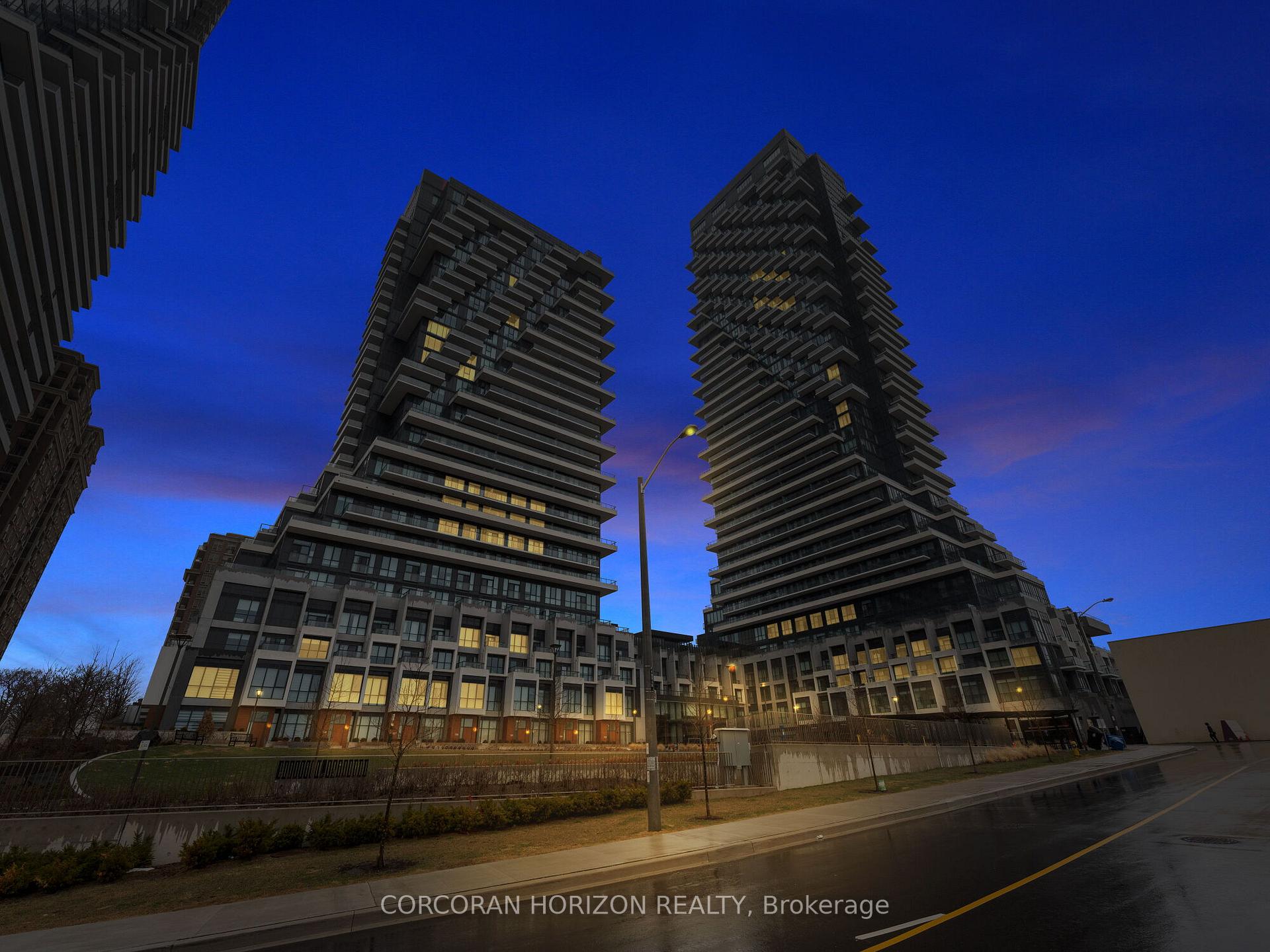 221 - 30 Inn On The Park Drive, Toronto C13, ON, exterior