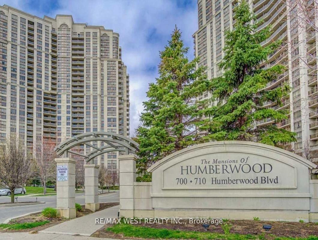529 - 700 Humberwood Boulevard, Toronto W10, ON, exterior