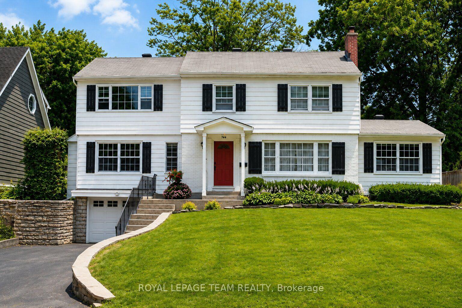 766 Eastbourne Avenue, Manor Park - Cardinal Glen and Area, ON, exterior