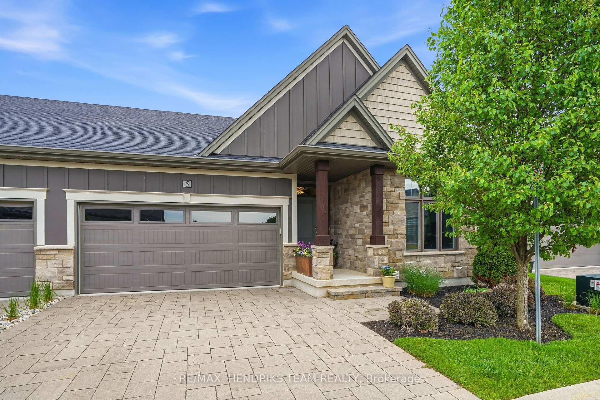 5 - 180 Port Robinson Road, Pelham, ON, exterior