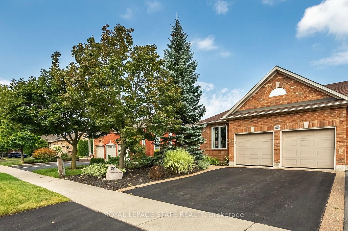 159 Thoroughbred Boulevard, Hamilton, ON, exterior