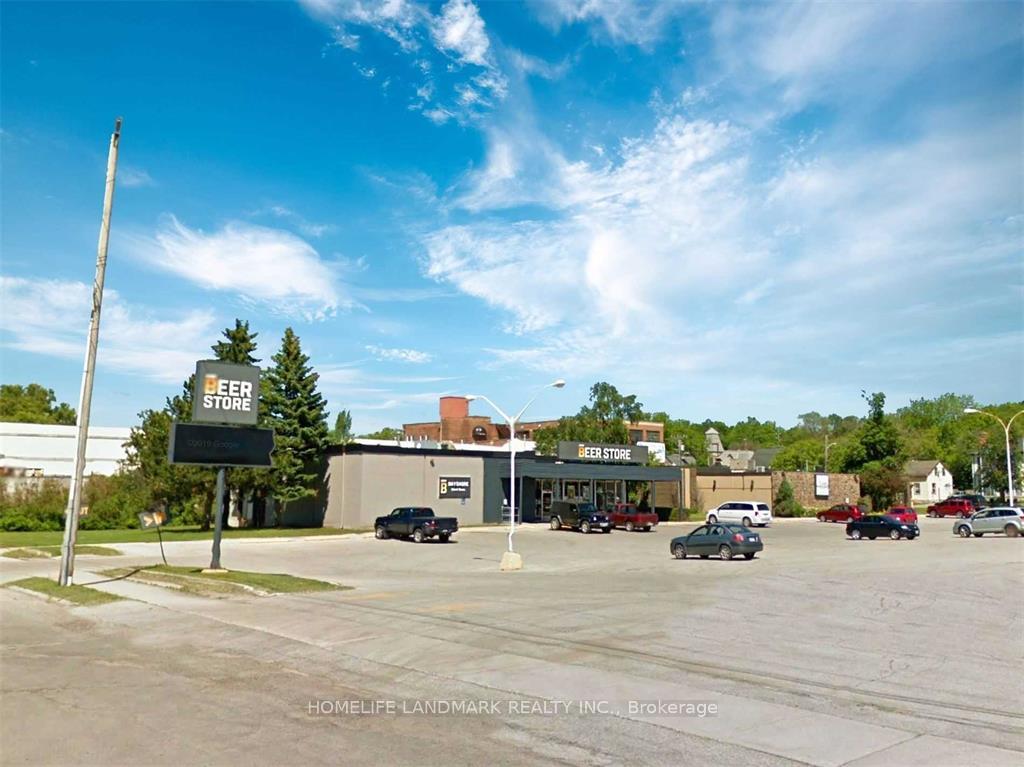 1155 1st Avenue E, Owen Sound, ON, exterior