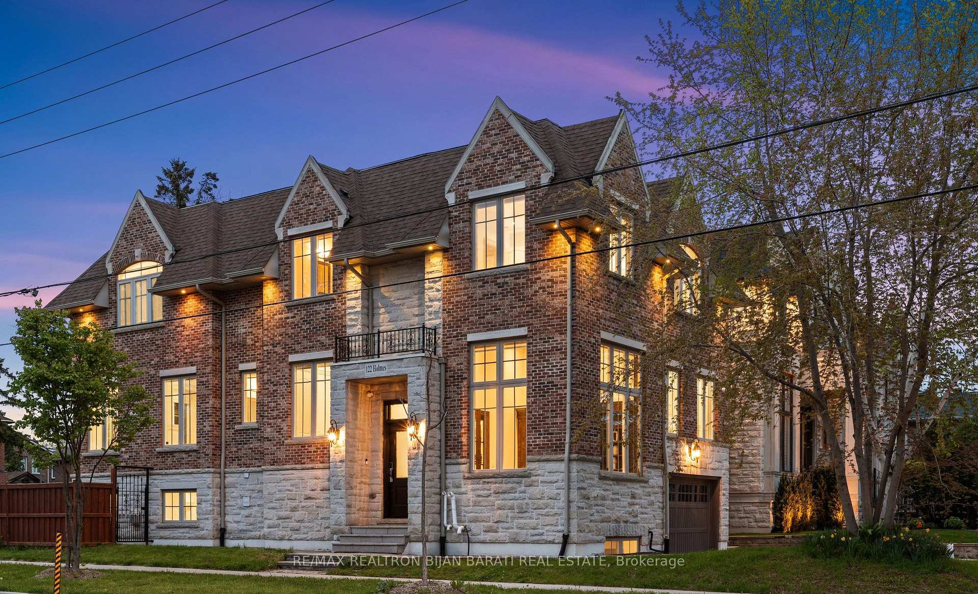 122 Holmes Avenue, Toronto C14, ON, exterior