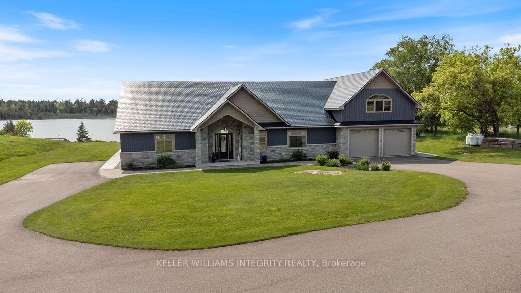 639 Loney Lake Road, Lanark Highlands, ON, exterior