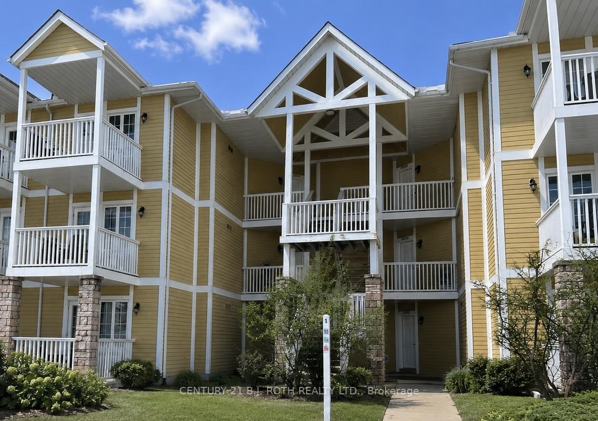 2296-2297 - 90 Highland Drive, Oro-Medonte, ON, exterior