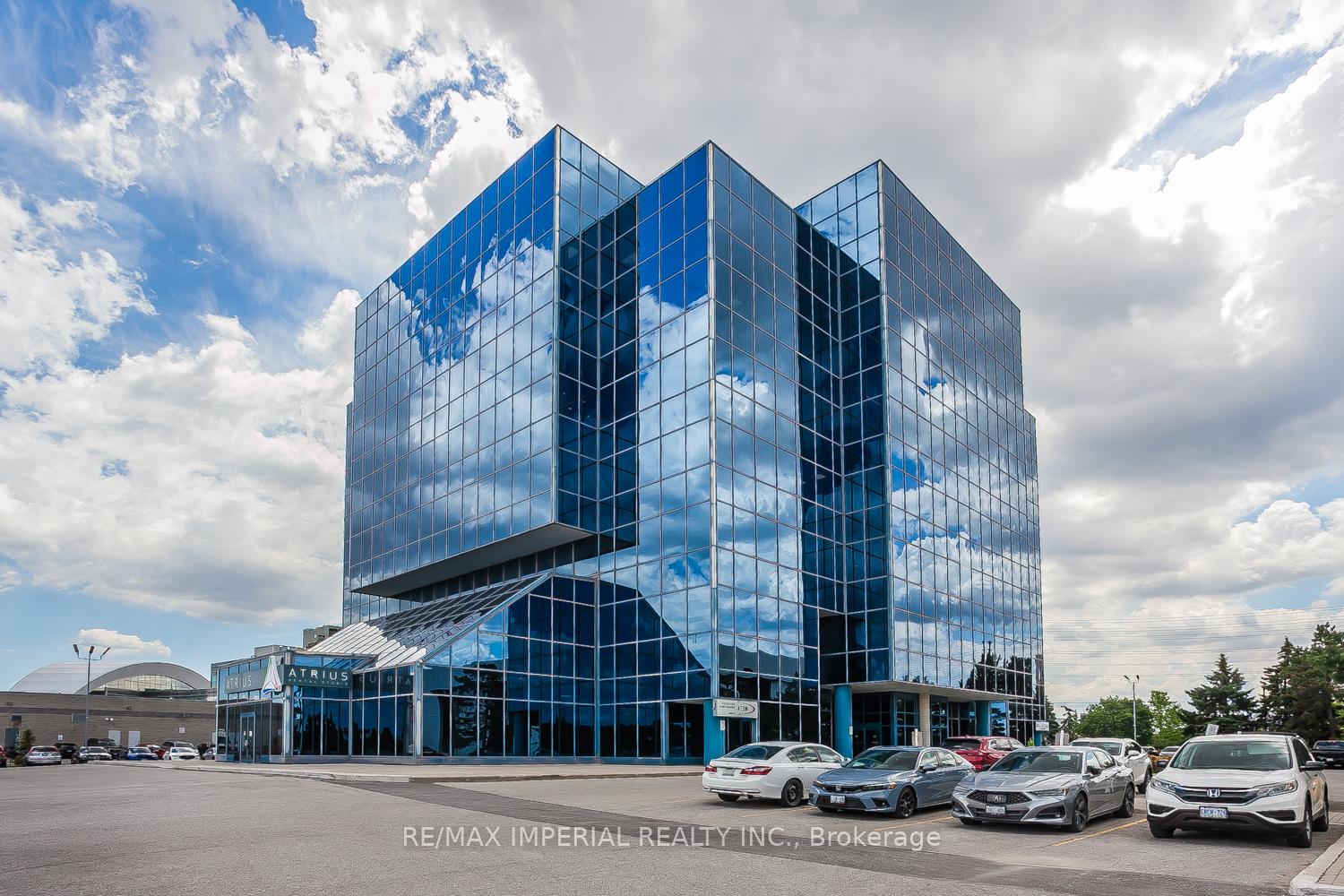 412 - 15 Wertheim Court, Richmond Hill, ON, exterior