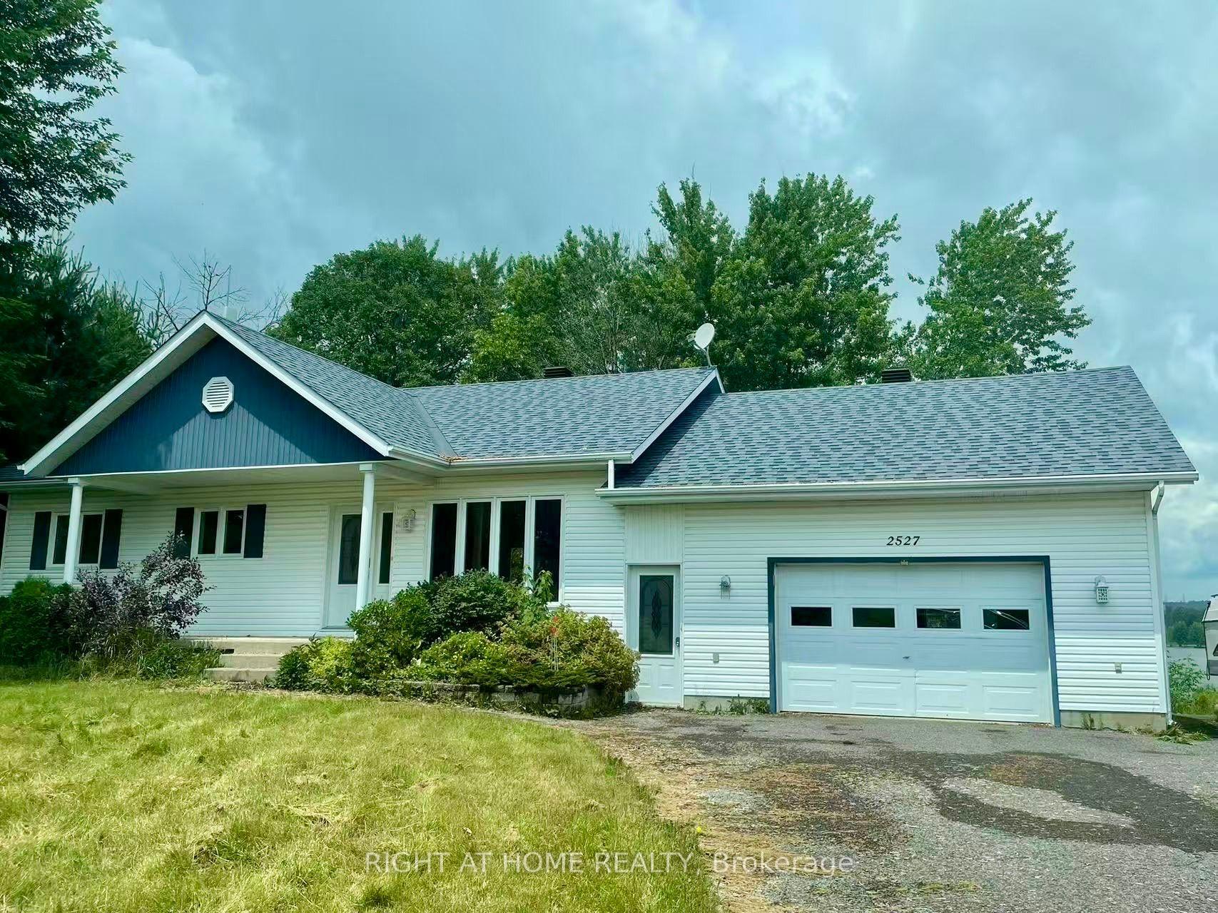 2527 Concession 1 Road, Alfred and Plantagenet, ON, exterior
