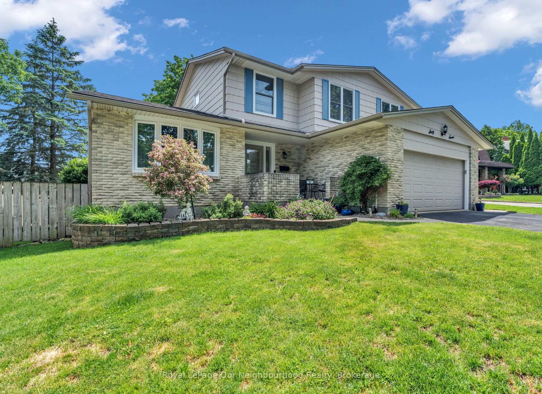 67 Bartlett Crescent, London South, ON, exterior