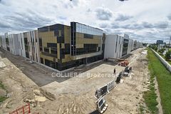 1 - NA Steeles Avenue E, Toronto E05, ON, exterior