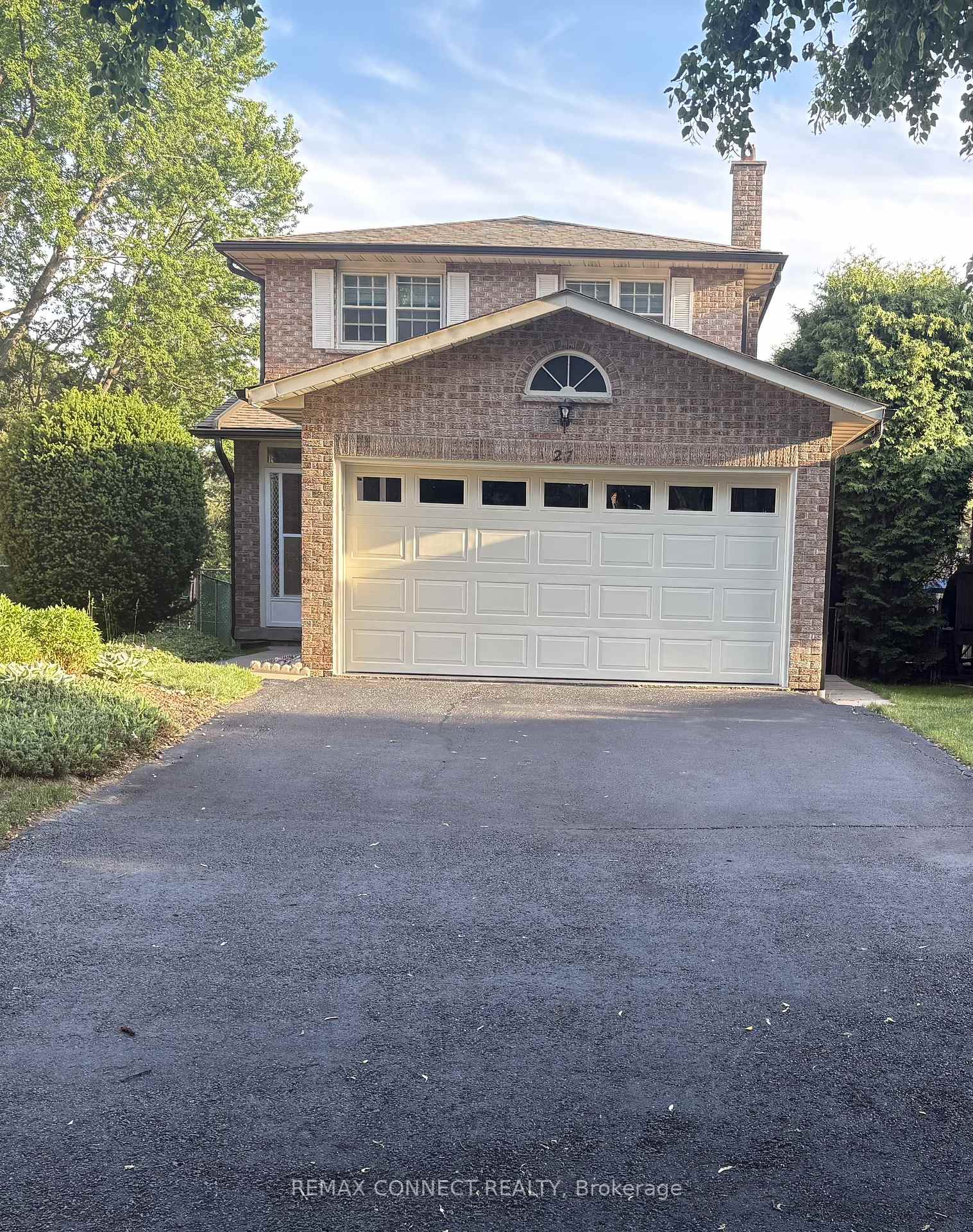 27 Radford Crescent, Markham, ON, exterior