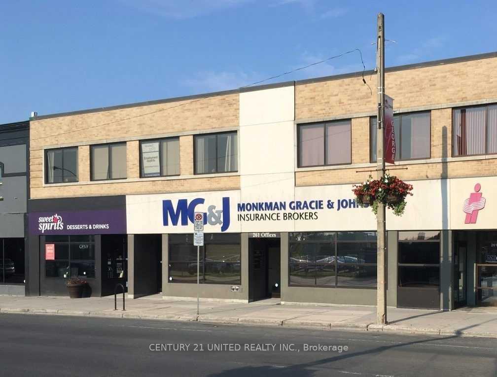 206/208 - 261 George Street N, Peterborough, ON, exterior