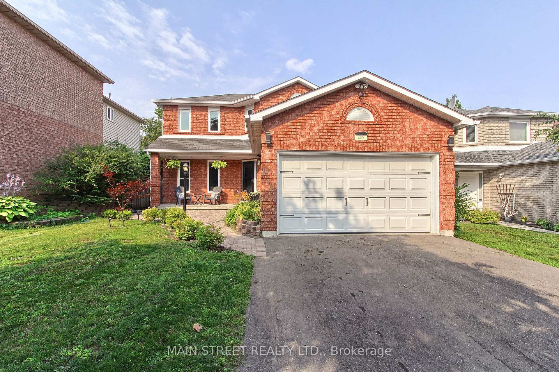 109 Bishop Drive, Barrie, ON, exterior