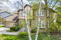 2082 Mississauga Road, Mississauga, ON, exterior