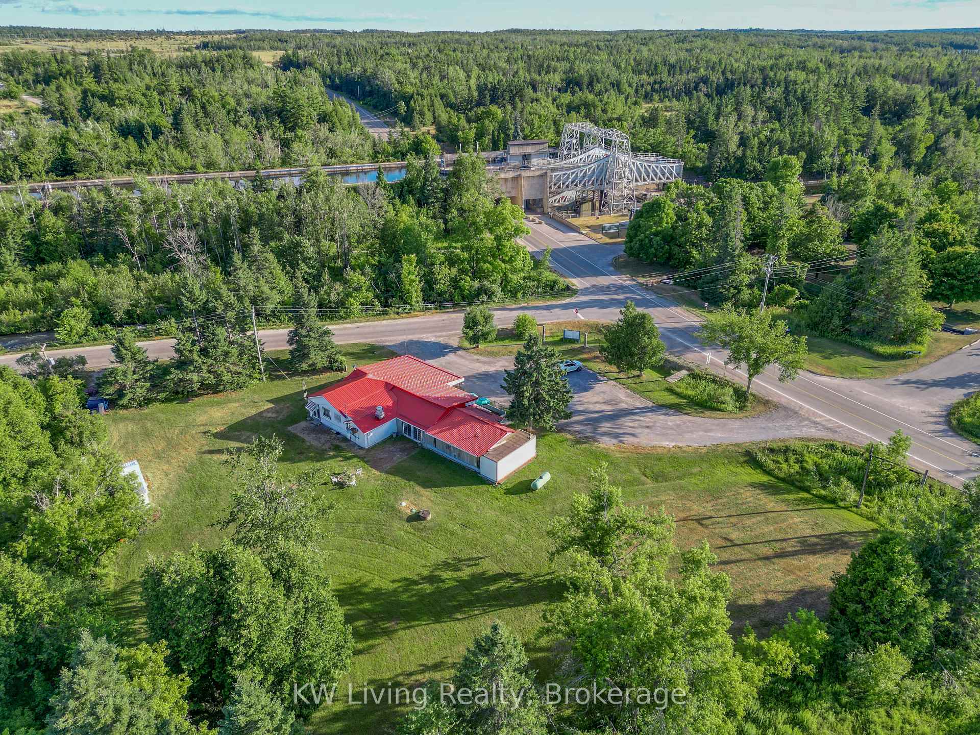 2030 Kirkfield Road, Kawartha Lakes, ON, exterior